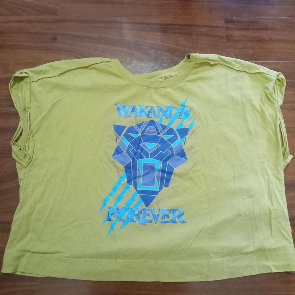 Marvel Women's multi Crop-top